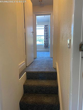Flat to rent in Teignmouth Road, Torquay