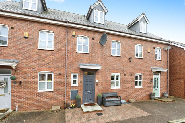 Thumbnail Terraced house for sale in Deansgate, Weston