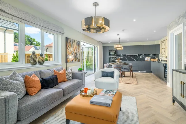Cala Homes - Calderwood development