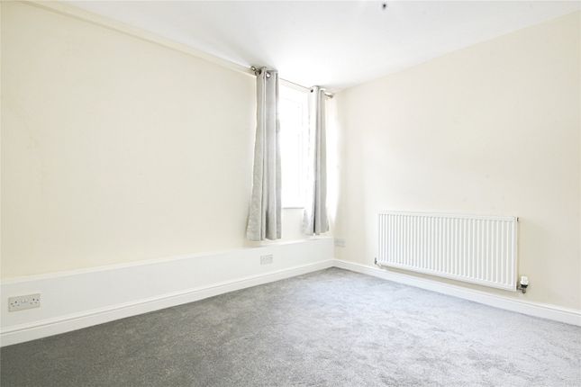 43b, King Edward Road, Hertfordshire photo 3