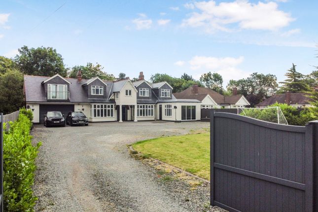 Detached house for sale in Little Glen Road, Glen Parva, Leicester