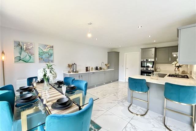 67, Fairfields Way Aston, Sheffield photo 2