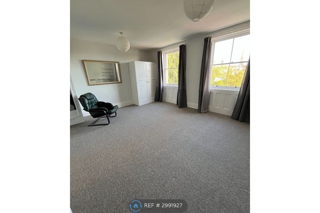 Flat, Montpelier Road, Brighton photo 3