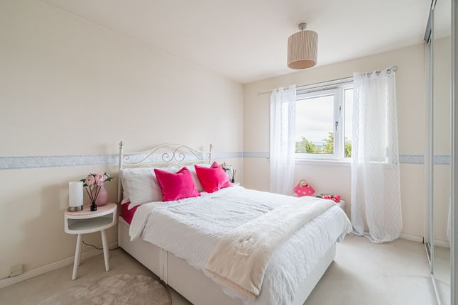 5, Caerlaverock Court, Craigievar Wynd, Edinburgh photo 4