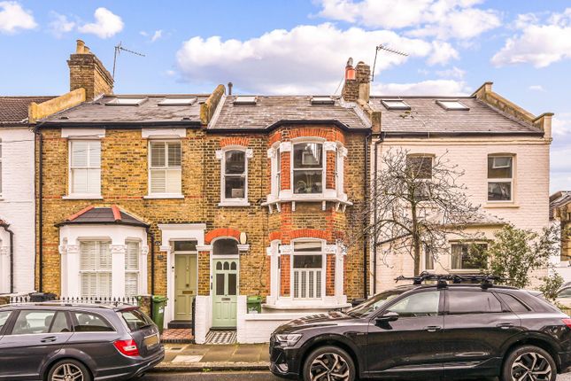Thumbnail Flat for sale in Humbolt Road, London