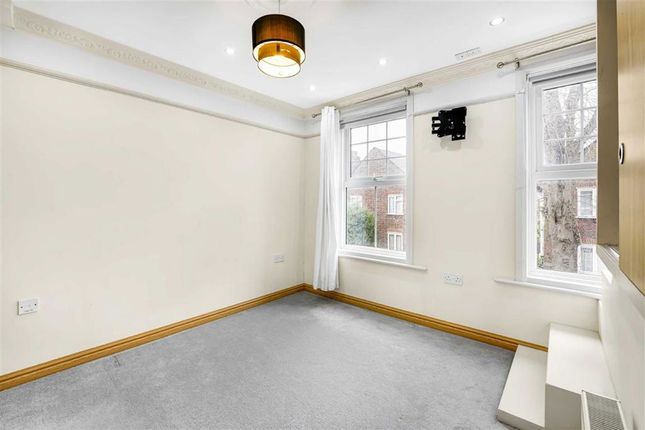 27, Stanley Gardens Road, Teddington photo 5