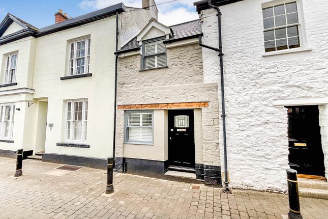 Terraced house for sale in Maryport Street, Usk