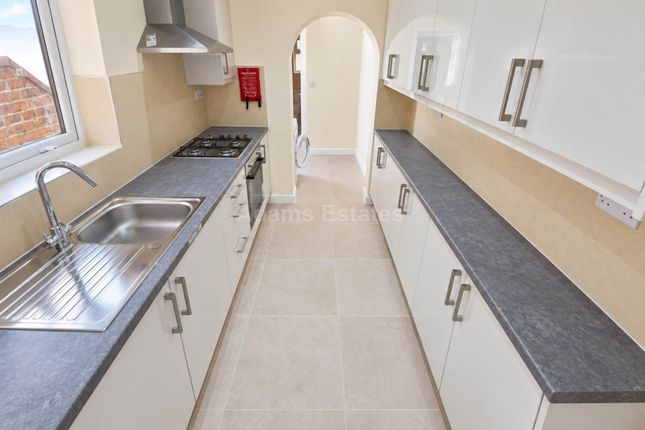 Room 3, Wykeham Road, Reading photo 2