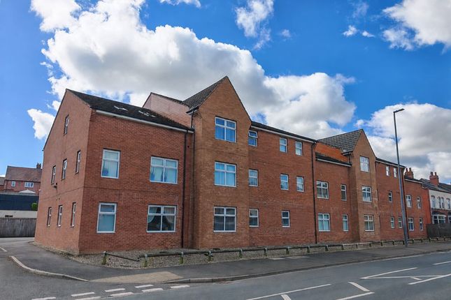 2-bed flat on 16, James Court, Pontefract, £10,000