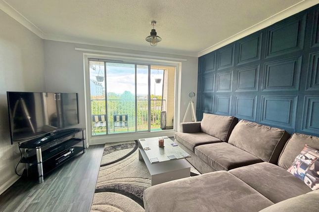 2-bed flat on 6, Turnstone Court, Cedar crescent, St Mary’s Bay, £195,000
