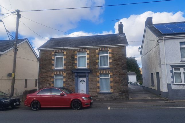 Thumbnail Detached house for sale in Cwmamman Road, Garnant