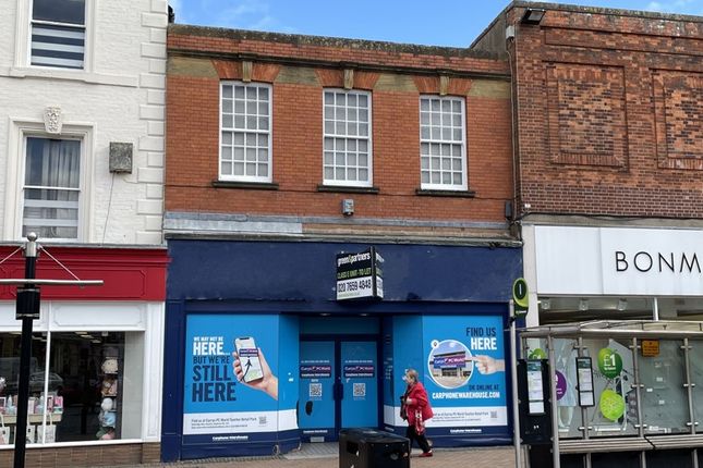 Retail premises to let in 34 Fore Street, Taunton, Somerset