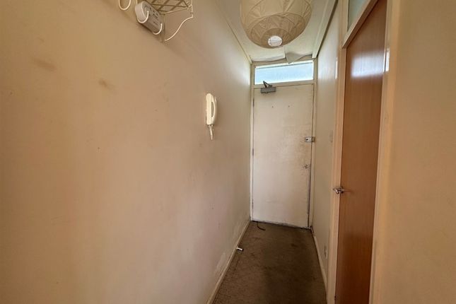 Flat 76, Southmoor, 23, Glebelands Road, MANCHESTER photo 3