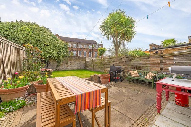 9, Combermere Road, London photo 3