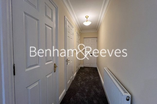 Flat 6, Maplewood Court, 31, Eastbury Avenue, Hertfordshire photo 3