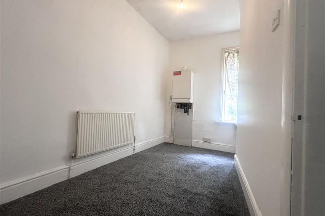 244, Cog Lane, Burnley photo 5
