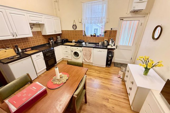 59/59a, Regent Road, Great Yarmouth photo 3