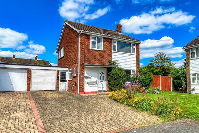 Thumbnail Detached house for sale in Park Road, Burnham-On-Crouch