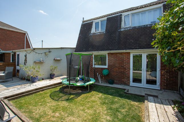 3, Freemans Close, Whitstable photo 4