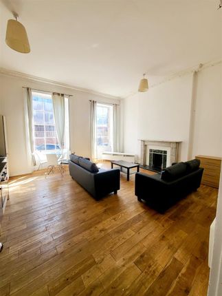 Flat to rent in Hanover Square, Leeds