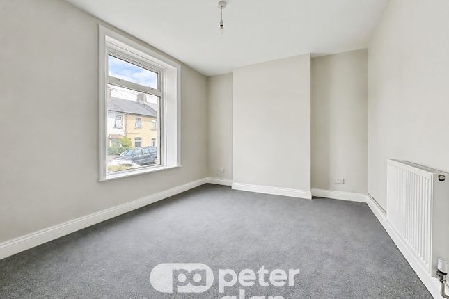 10, Penarth photo 3