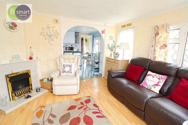 21, Park Homes, Mexborough photo 4