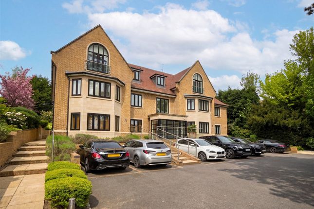 5 The Redwoods,, Maple Avenue, Hertfordshire photo 3