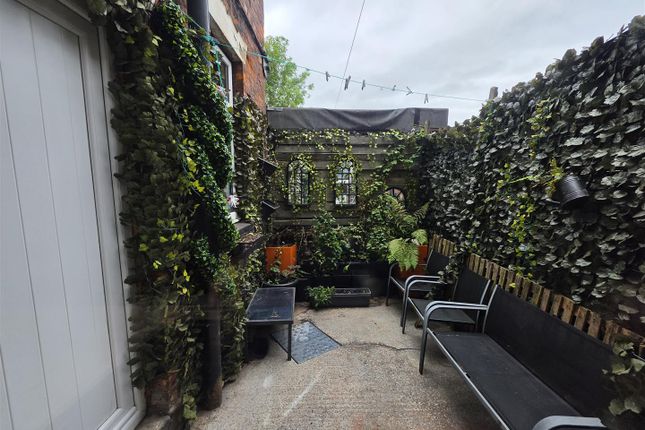5a, Church Street, Bolton photo 3
