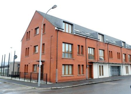 Thumbnail Flat to rent in Cherryville Street, Belfast