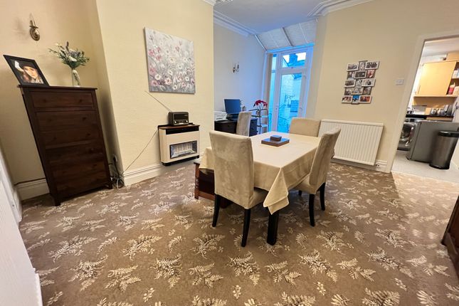 14, Windsor Road, Darwen photo 3
