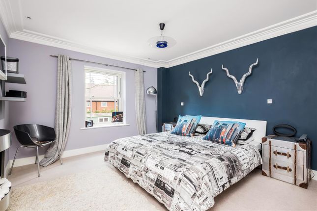 Semi-detached house for sale in Queensbury Gardens, Ascot