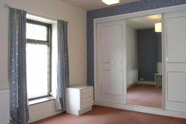 112, Mottram Road, Hyde photo 5