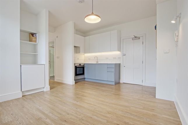 Flat 8, Grafton House, 64, Maids Causeway, Cambridge photo 4