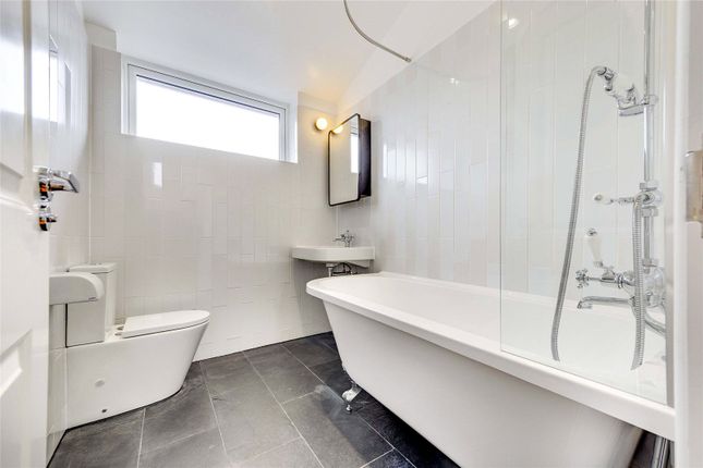 22, Pittville Gardens, London photo 4