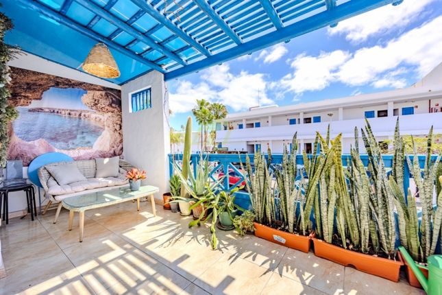 Apartment for sale in Puerto Del Carmen, Lanzarote, Spain