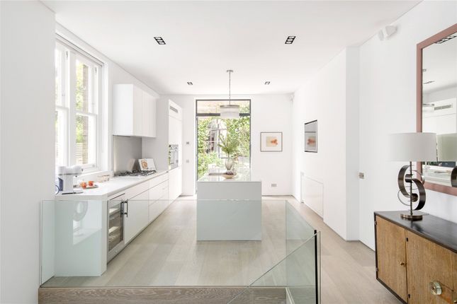 Thumbnail Flat for sale in Alston House, Old Church Street, Chelsea