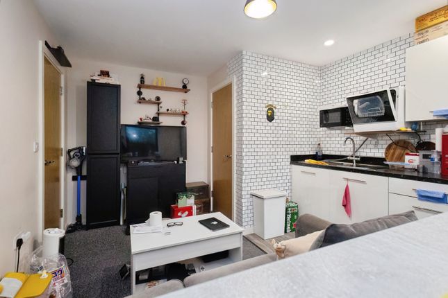Apartment 4 Balmoral House, 17, Windsor Street, Lancashire photo 4