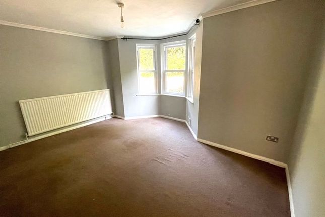 Flat for sale in The Street, Effingham, Leatherhead