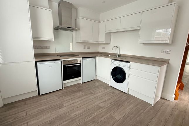3 Chalk Hill, Southampton photo 3
