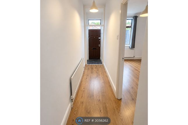 Grosvenor Street, Swinton, Manchester photo 4