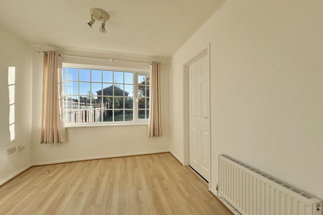 96 Woodchester, Bristol photo 4