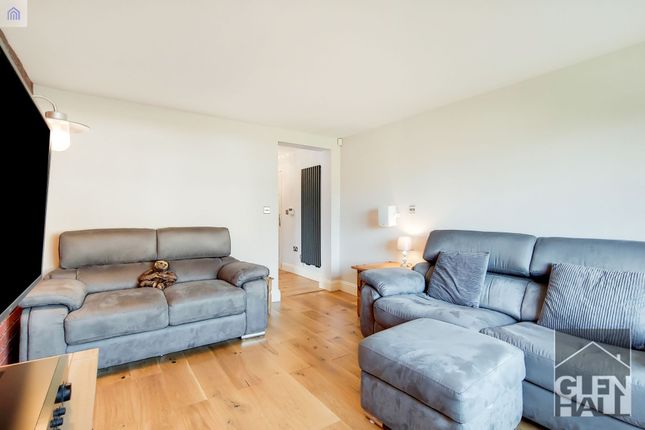 Flat 9, Whitmore House East Crescent, London photo 2