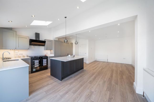 155, Cornwall Road, Ruislip photo 3