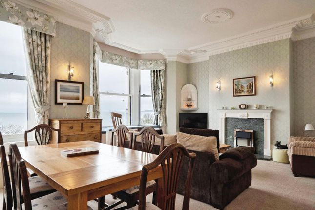 36B, The Crescent, Filey photo 3
