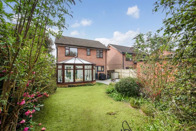 11, Lychgate Drive, Horndean photo 2