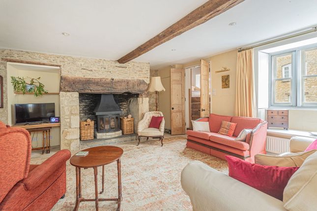 10,Tithe House, The Green, Tetbury photo 2