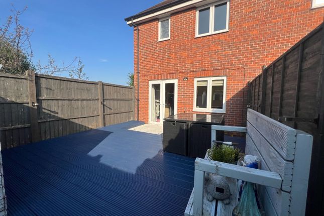 26, Ellingham View, Dartford photo 4