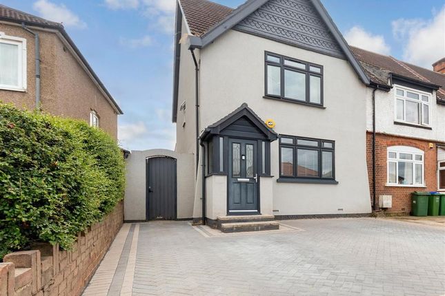 Thumbnail End terrace house for sale in Parsonage Manorway, Belvedere, Kent