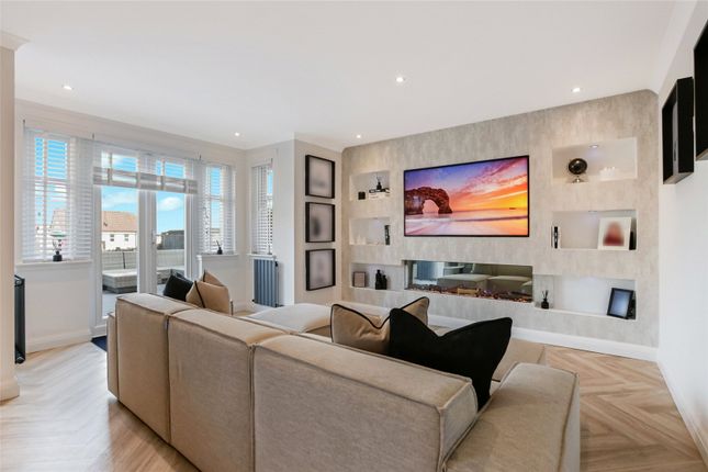 16, Pembury Crescent, South Lanarkshire photo 2
