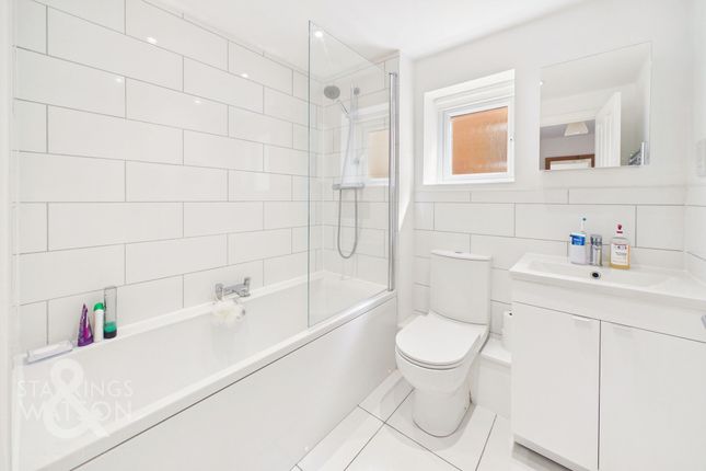 11 Osprey Crescent, Wymondham photo 3